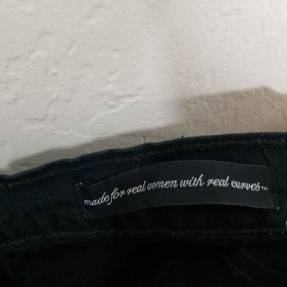 NYDJ Made For Real Women With Real Curves Stretch Capri Jeans Size 6 - Picture 6 of 8